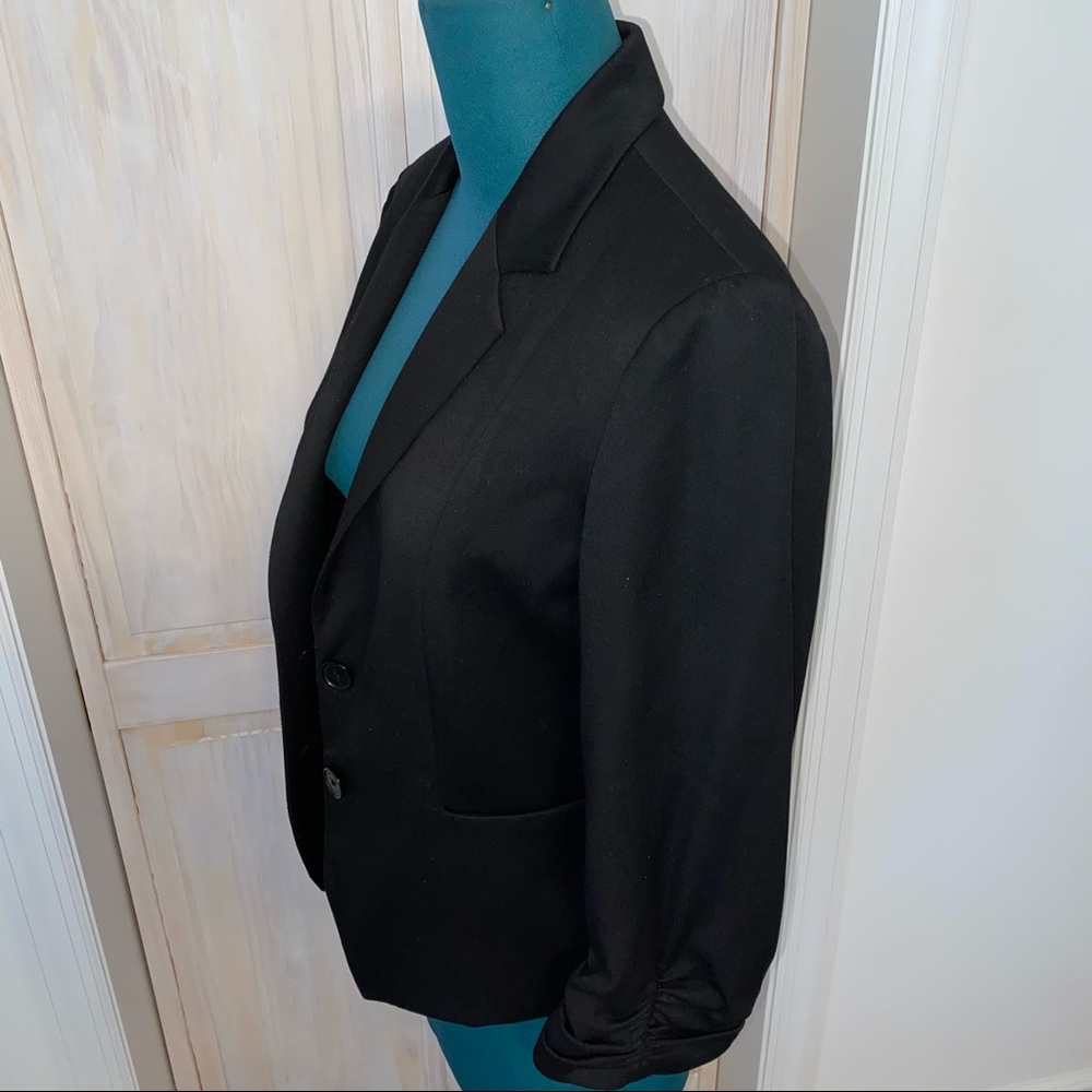 Express Blazer - Picture 3 of 4